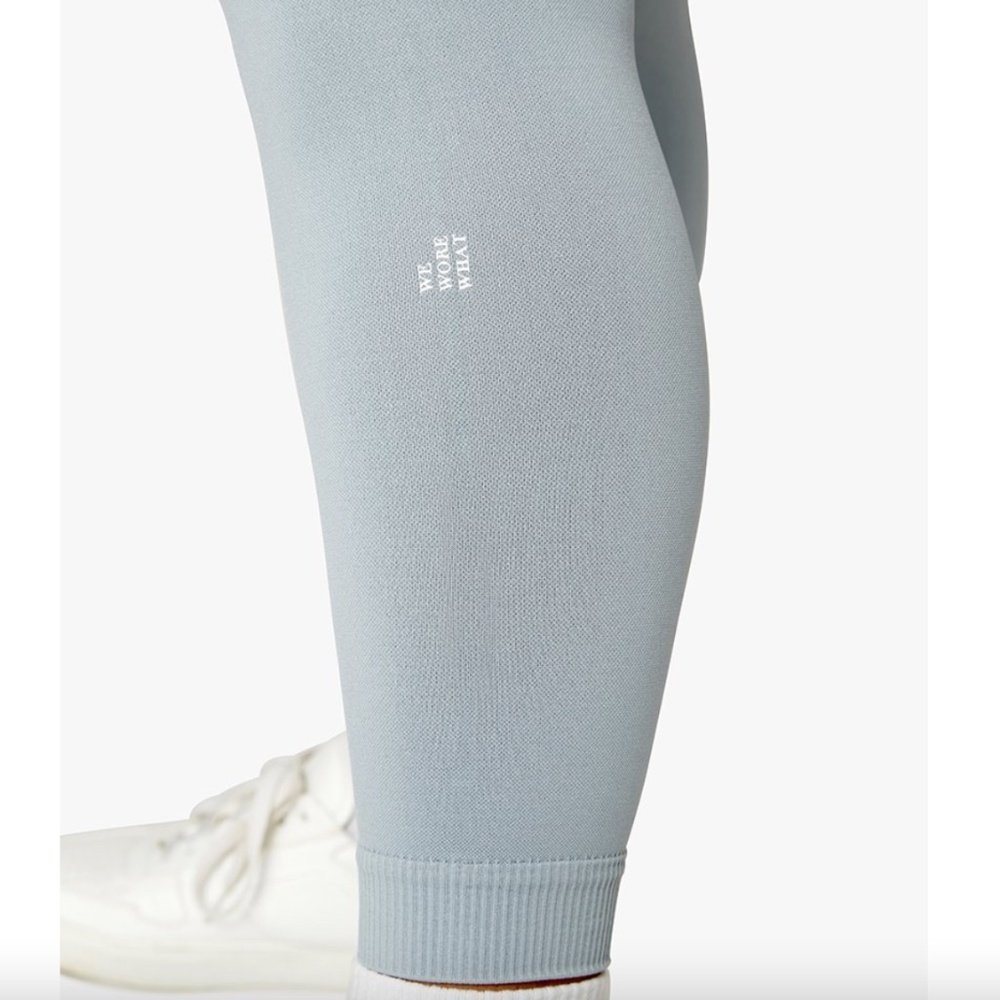 NWT WeWoreWhat Pearl Blue Seamless Leggings - Picture 12 of 16